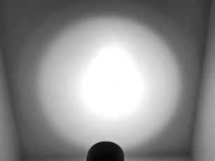 LAMPKA PRZÓD JY-246 3W CREE NA BATERIE 4xAAA ALUMINIOWA