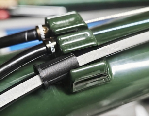 RC BIKE PA14 PRZELOTKA UCHWYT BLOKADA PANCERZA DO RAMY