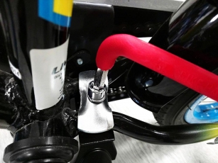 BIKE-HAND YC-812L KLUCZ DO ŚRUB SUPORTU I PODPÓREK IMBUS 8mm