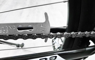 BIKE-HAND YC-503 PRZYMIAR DO SPRAWDZANIA ZUŻYCIA ŁAŃCUCHA