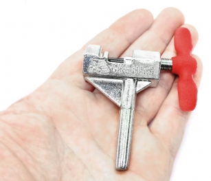 BIKE-HAND YC-326A KLUCZ SKUWACZ ROZKUWACZ ŁAŃCUCHA