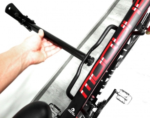 BIKE-HAND YC-30F WIESZAK NA ROWER POD RAMĘ ŚCIENNY SKŁADANY