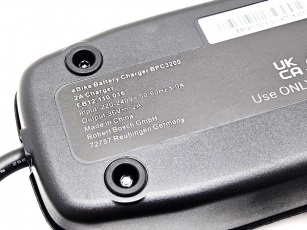 ŁADOWARKA AKUMULATORÓW BOSCH POWERTUBE 2A SMART SYSTEM
