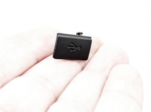 POKRYWKA OSŁONA USB WYŚWIETLACZA NYON