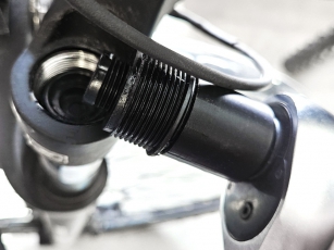 RC BIKE RT01 KLUCZ DO KORKÓW AMORTYZATORA SUNTOUR TREKKING